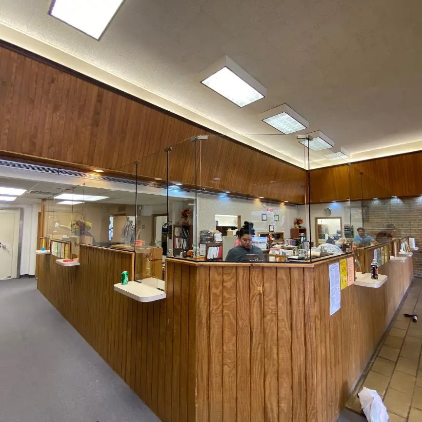 Counter-height security glazing