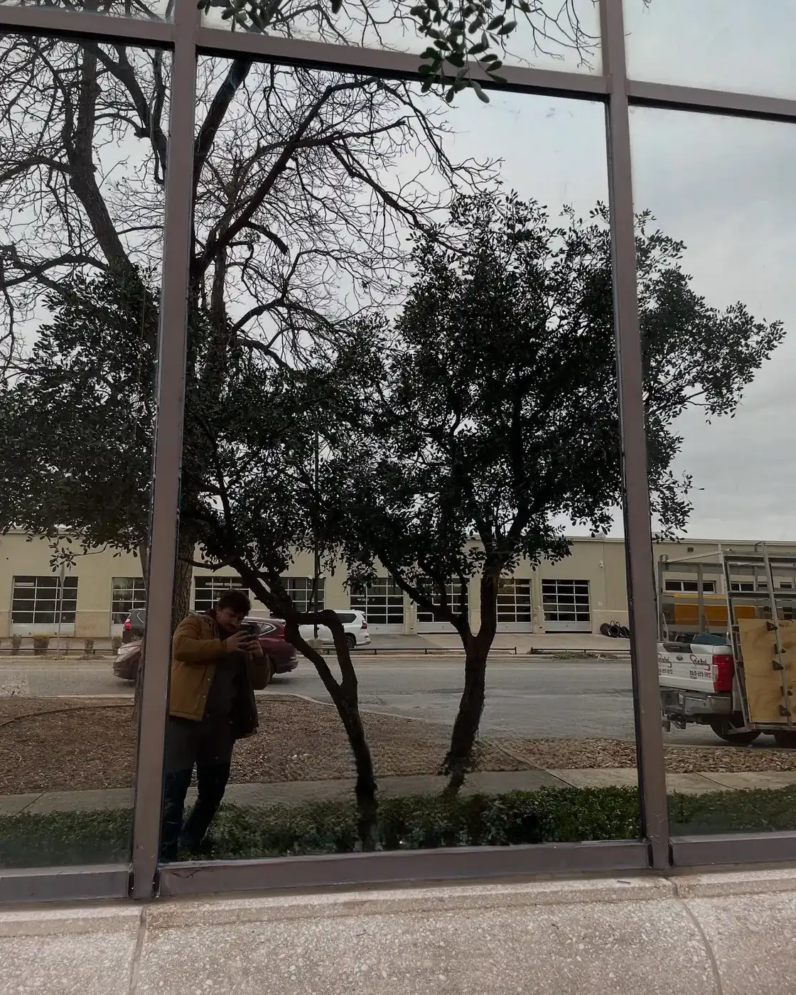 Storefront window line after glass replacement